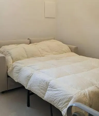 Bellaflo: Small In The Center Of Apartment *